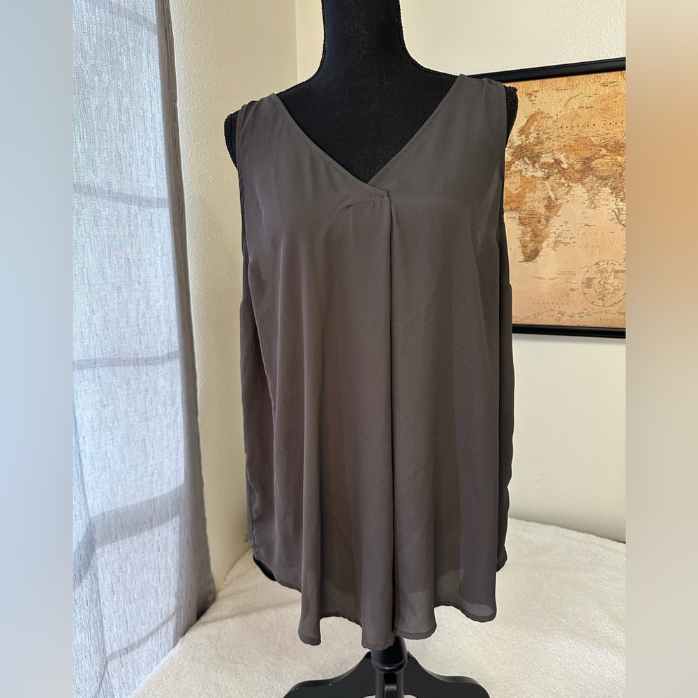 Torrid sleeveless top size large